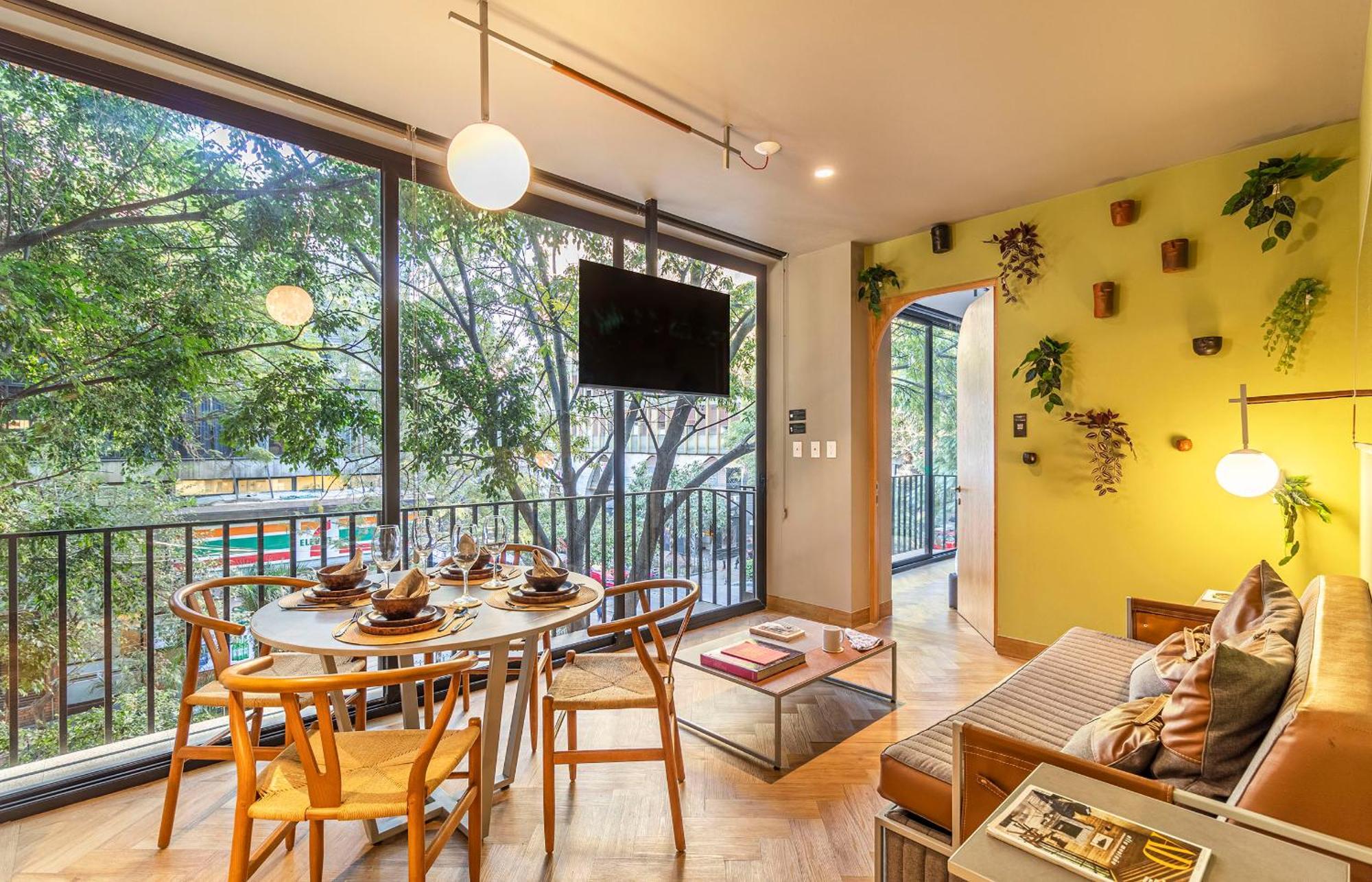 Superior Apartment with Balcony