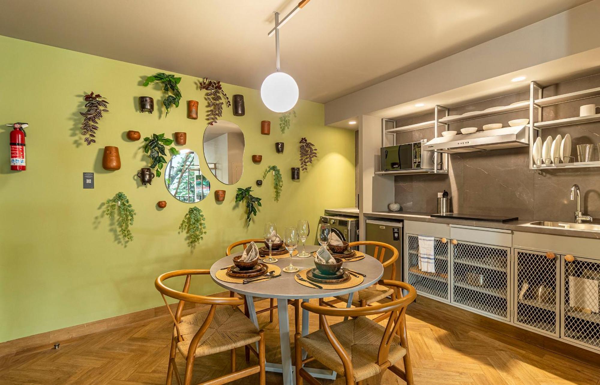 Superior One-Bedroom Apartment with Balcony